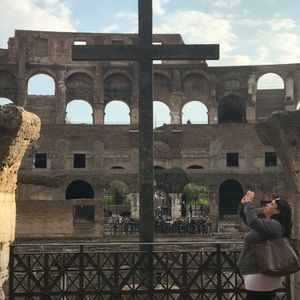 Meet your Posher, Debra